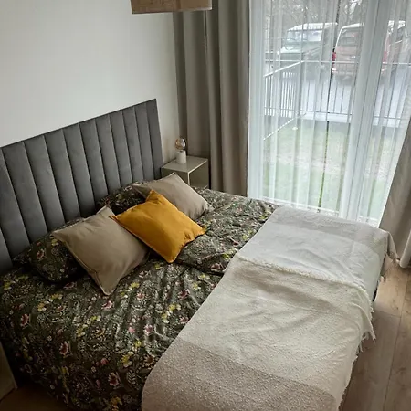 Przystan 1 カルトゥジ